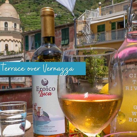 La Casa Di Eroico Vino Aparthotel Vernazza Luaran gambar