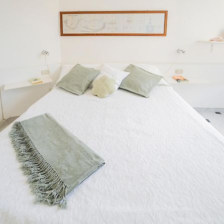 La Casa Di Eroico Vino Aparthotel Vernazza Luaran gambar