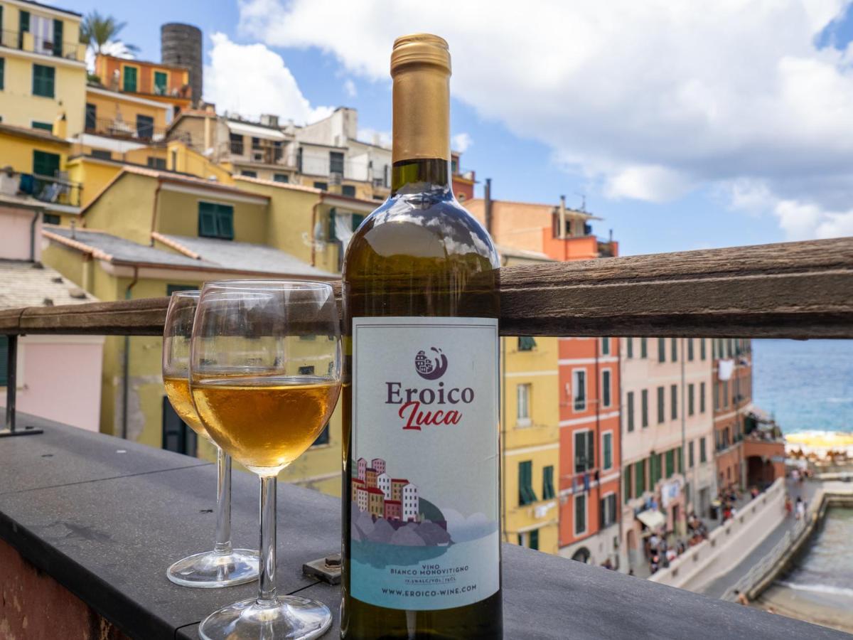 La Casa Di Eroico Vino Aparthotel Vernazza Luaran gambar