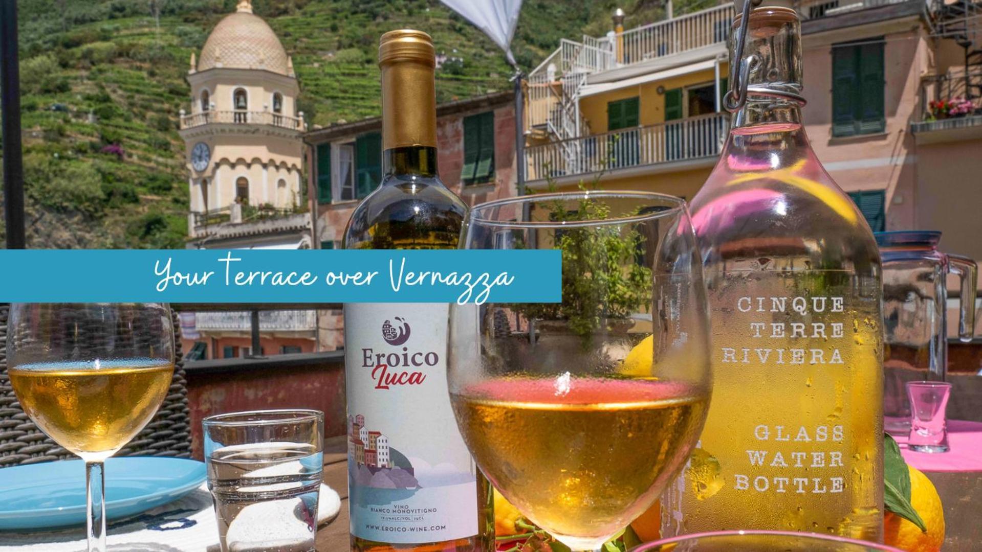 La Casa Di Eroico Vino Aparthotel Vernazza Luaran gambar