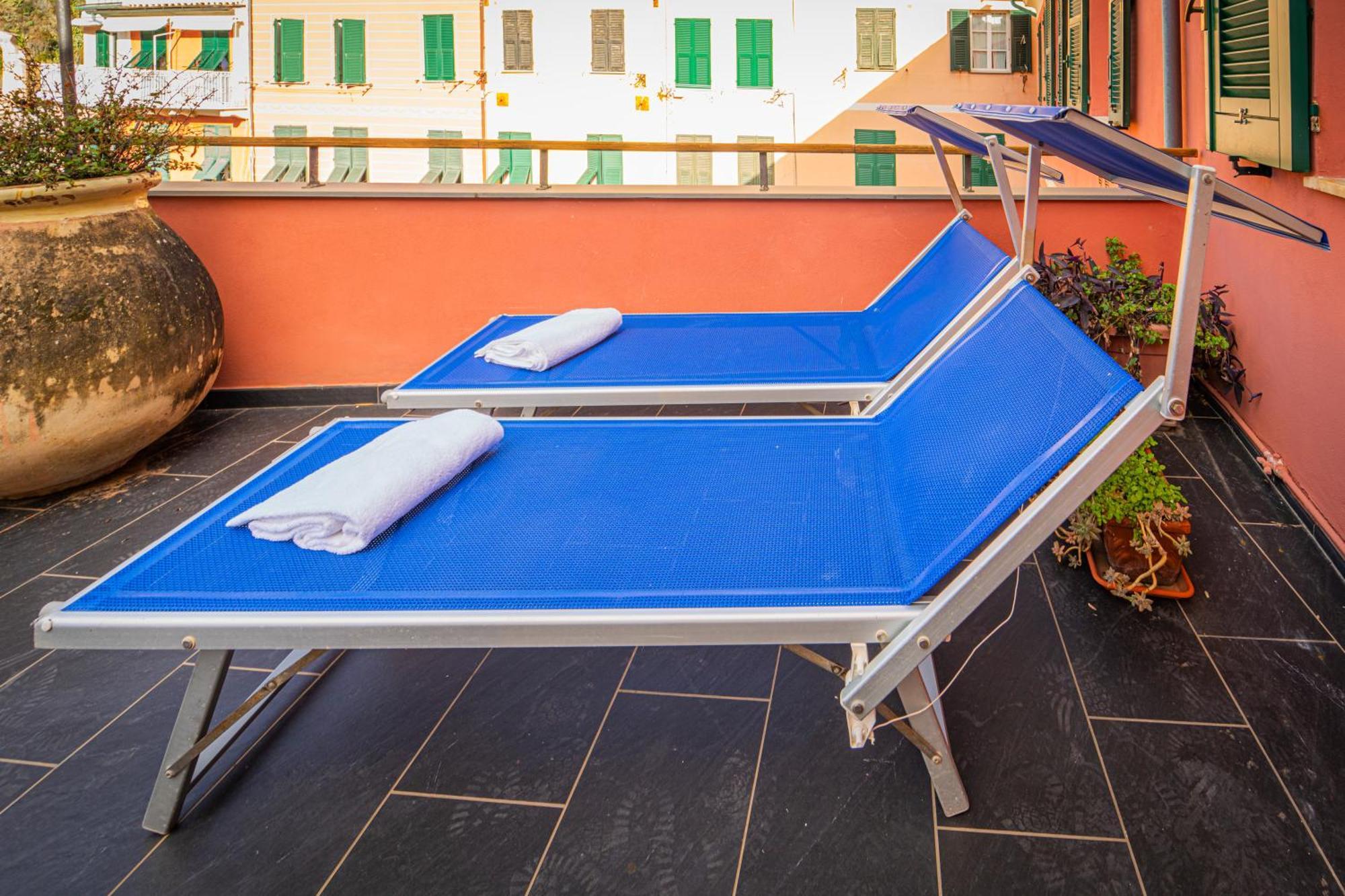 La Casa Di Eroico Vino Aparthotel Vernazza Luaran gambar