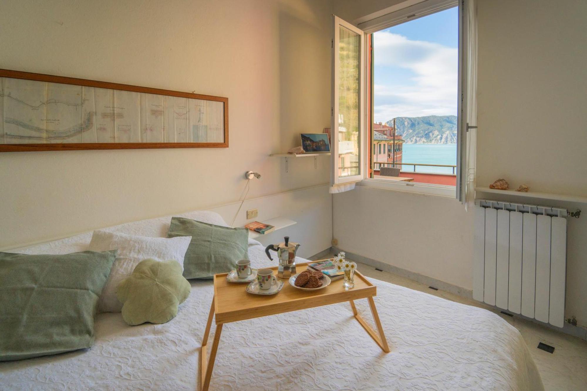 La Casa Di Eroico Vino Aparthotel Vernazza Luaran gambar